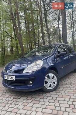 Хэтчбек Renault Clio 2008 в 