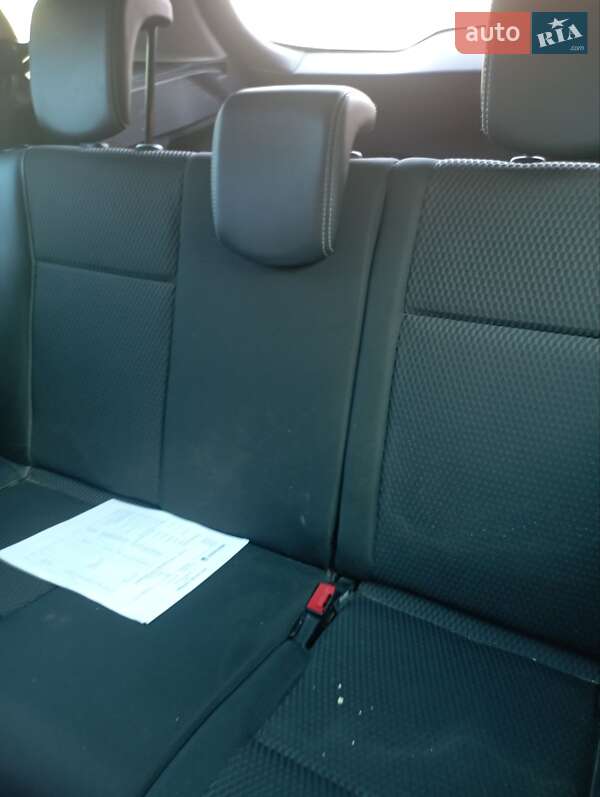 Универсал Renault Clio 2009 в Чернигове фото 3 Универсал Renault Clio 2009 в Чернигове