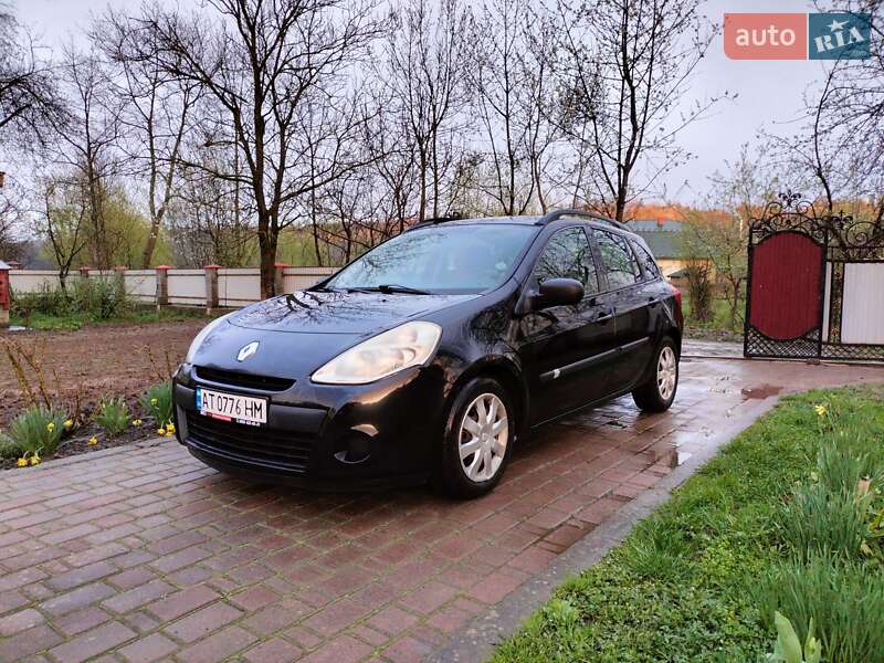 Универсал Renault Clio 2012 в Калуше