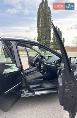 Универсал Renault Clio 2009 в 