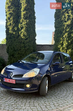 Хэтчбек Renault Clio 2007 в 