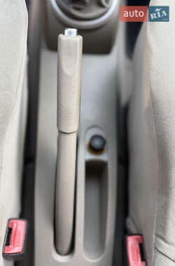 Хэтчбек Renault Clio 2007 в 