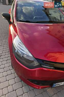 Хэтчбек Renault Clio 2016 в 