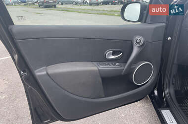 Универсал Renault Clio 2009 в 