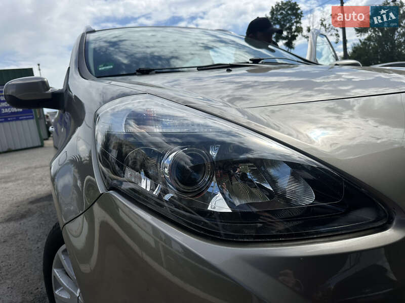 Універсал Renault Clio 2010 в Сумах