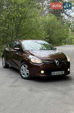 Хетчбек Renault Clio 2016 в Царичанці