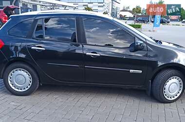 Универсал Renault Clio 2010 в 