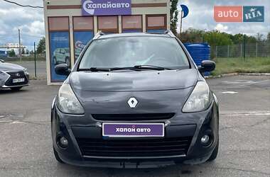 Універсал Renault Clio 2010 в 