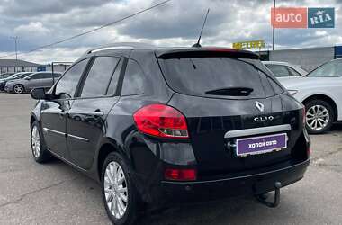 Універсал Renault Clio 2010 в 