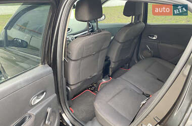 Хэтчбек Renault Clio 2007 в 