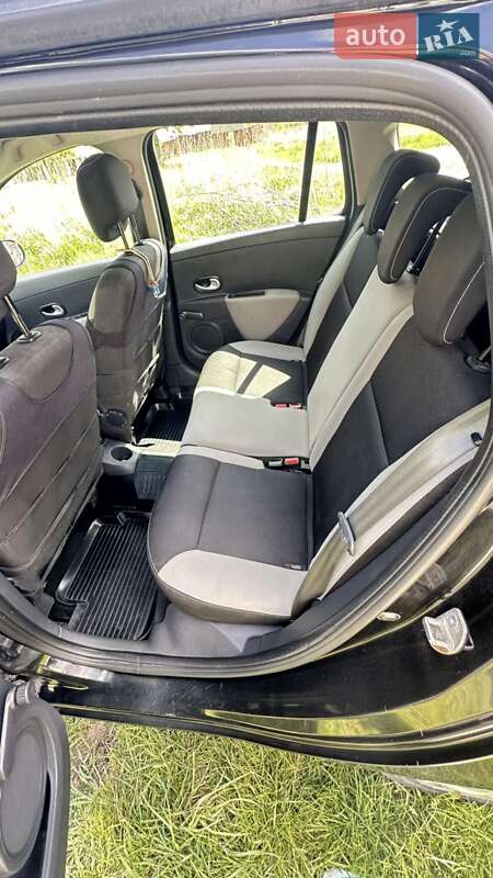 Универсал Renault Clio 2012 в Звягеле фото 5 Универсал Renault Clio 2012 в Звягеле