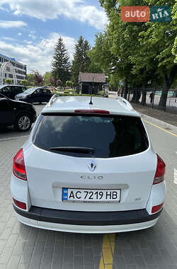 Хетчбек Renault Clio 2012 в 