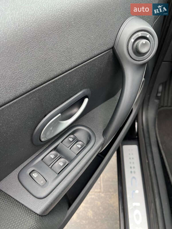 Хетчбек Renault Clio 2009 в Луцьку