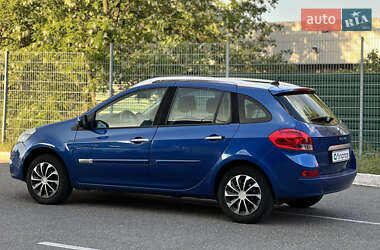 Универсал Renault Clio 2010 в 