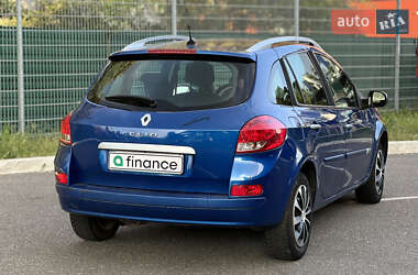 Универсал Renault Clio 2010 в 