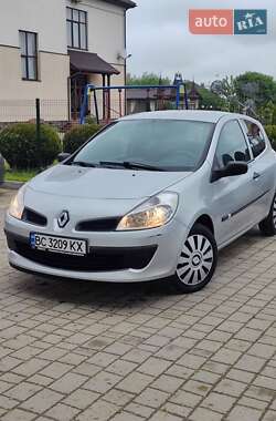 Хетчбек Renault Clio 2007 в Стрию