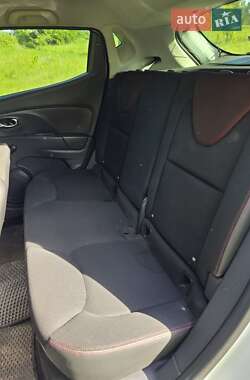 Хэтчбек Renault Clio 2013 в 