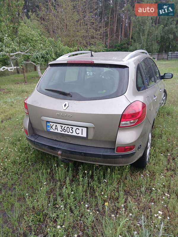 Універсал Renault Clio 2008 в Гостомелі