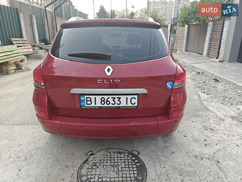 Универсал Renault Clio 2010 в Киеве