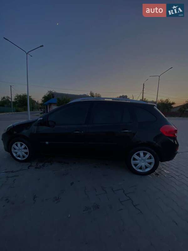 Хэтчбек Renault Clio 2008 в Киеве