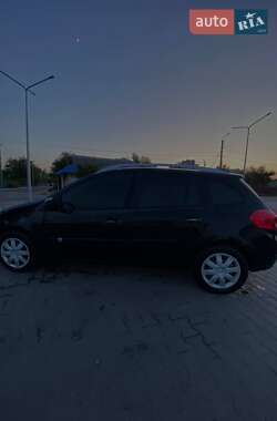 Хэтчбек Renault Clio 2008 в 