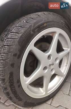 Хэтчбек Renault Clio 2011 в 