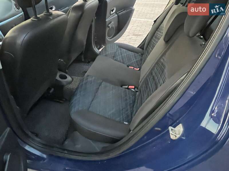 Хэтчбек Renault Clio 2008 в Львове