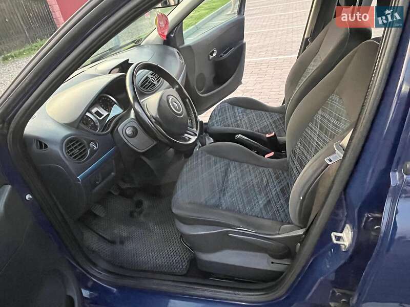 Хэтчбек Renault Clio 2008 в Львове