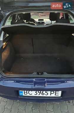 Хэтчбек Renault Clio 2008 в 