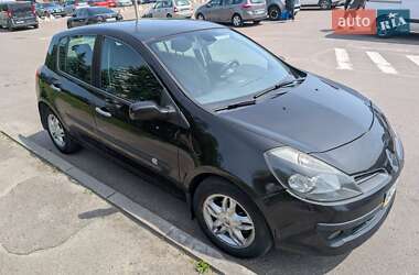Хэтчбек Renault Clio 2008 в 