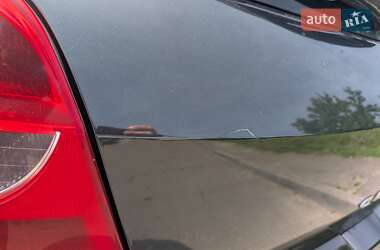 Хэтчбек Renault Clio 2008 в 