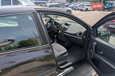 Хэтчбек Renault Clio 2008 в 