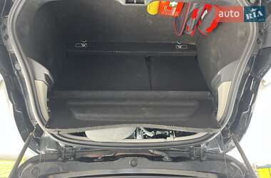 Хэтчбек Renault Clio 2013 в 