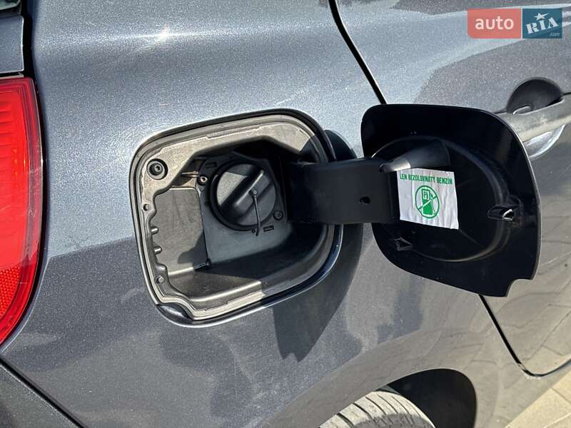 Хэтчбек Renault Clio 2009 в Ужгороде фото 32 Хэтчбек Renault Clio 2009 в Ужгороде