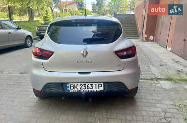 Хэтчбек Renault Clio 2013 в 