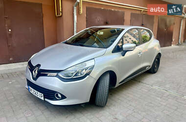 Хэтчбек Renault Clio 2013 в 