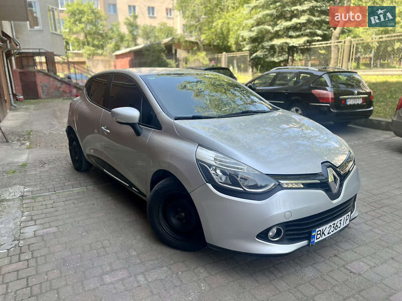 Хетчбек Renault Clio 2013 в Івано-Франківську