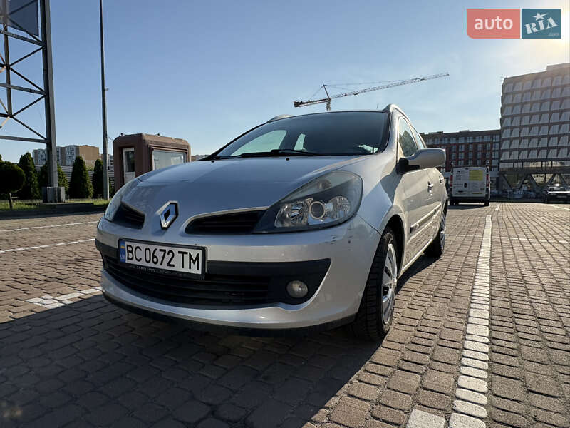 Универсал Renault Clio 2007 в 