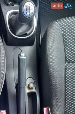 Хэтчбек Renault Clio 2008 в 