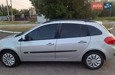 Универсал Renault Clio 2010 в 