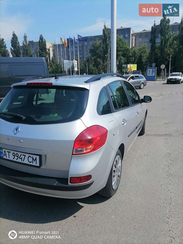 Универсал Renault Clio 2009 в Ивано-Франковске