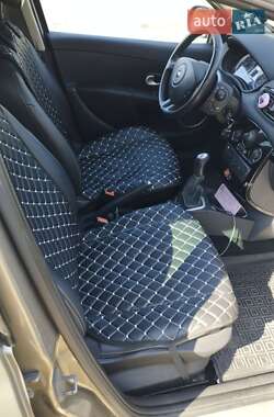 Универсал Renault Clio 2012 в 