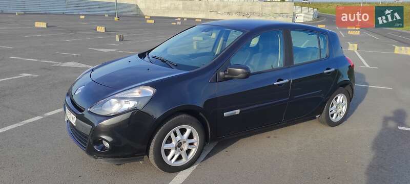 Хетчбек Renault Clio 2011 в Львові