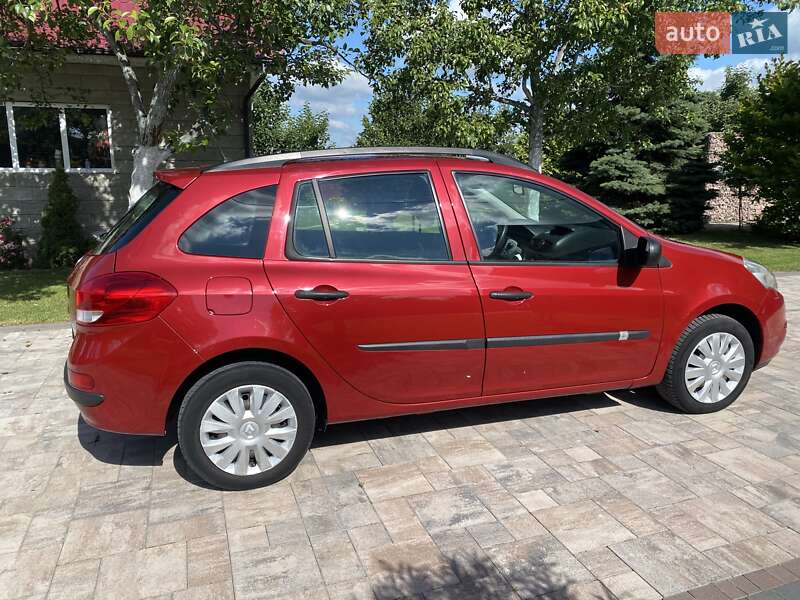 Универсал Renault Clio 2009 в Дубно