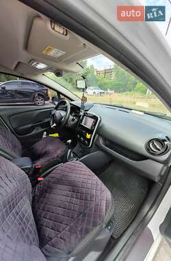 Универсал Renault Clio 2016 в 