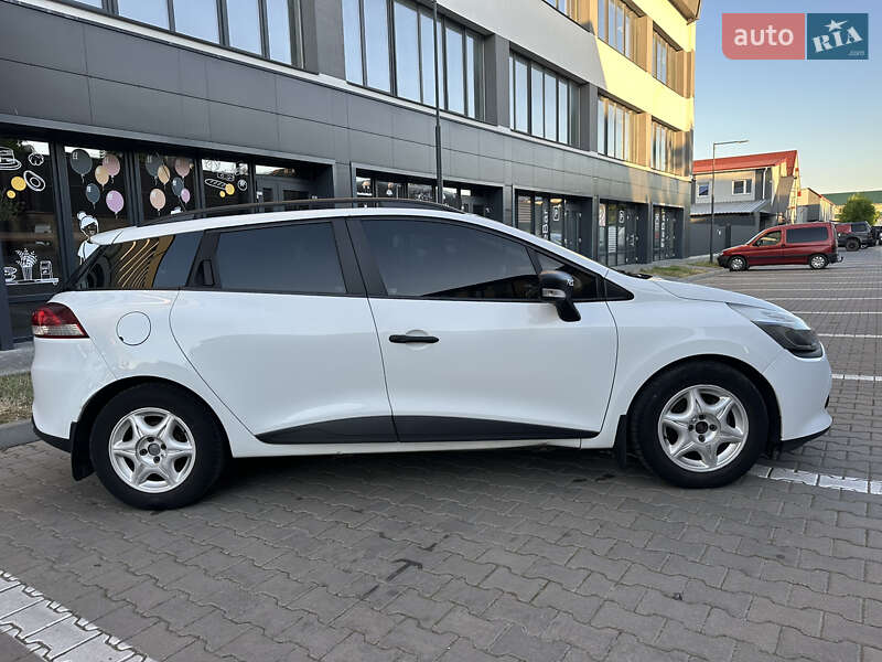 Универсал Renault Clio 2013 в Ивано-Франковске