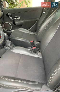 Универсал Renault Clio 2011 в 