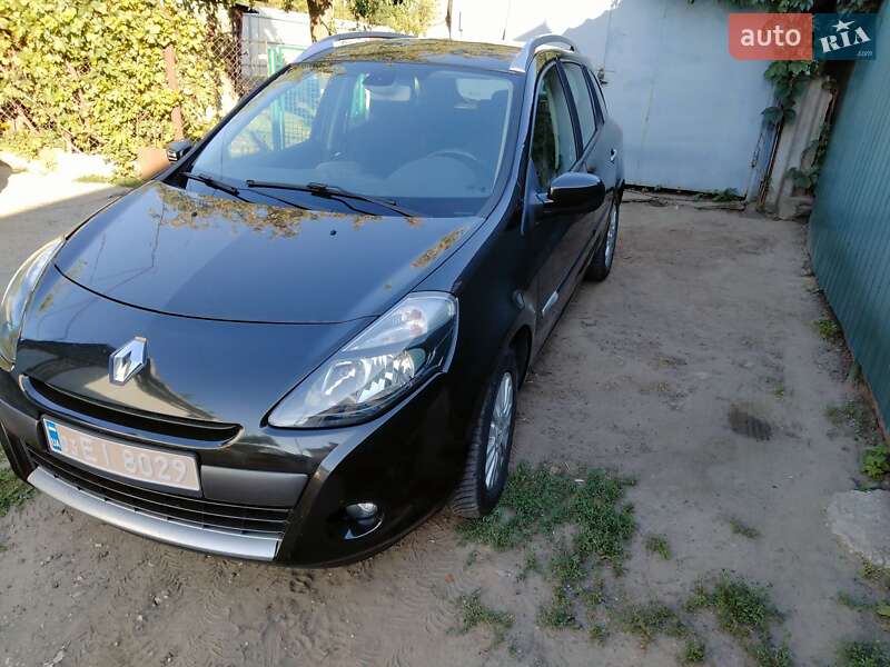Универсал Renault Clio 2010 в Днепре