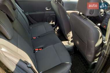 Универсал Renault Clio 2010 в 