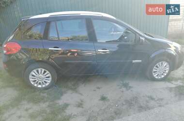 Универсал Renault Clio 2010 в 